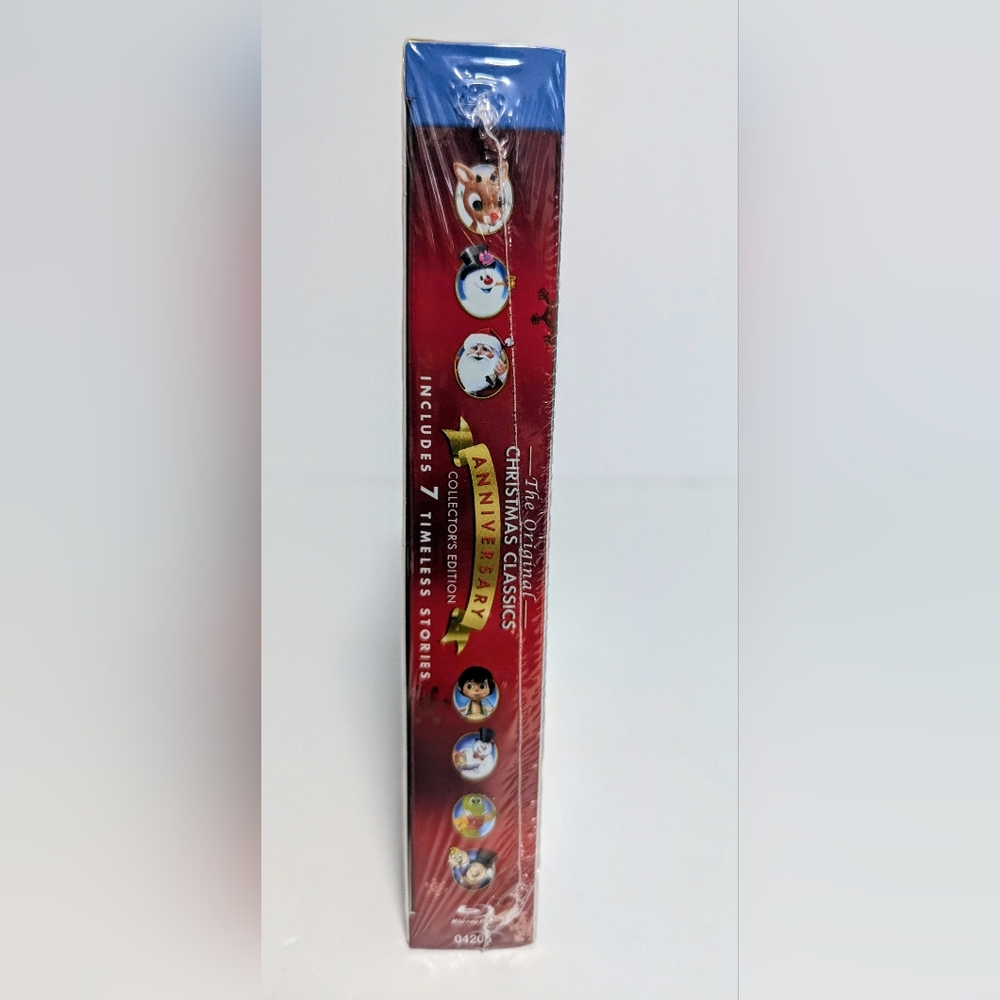 NWT Christmas Classics Anniversary Collector's Edition Blu-ray - Picture 4 of 4